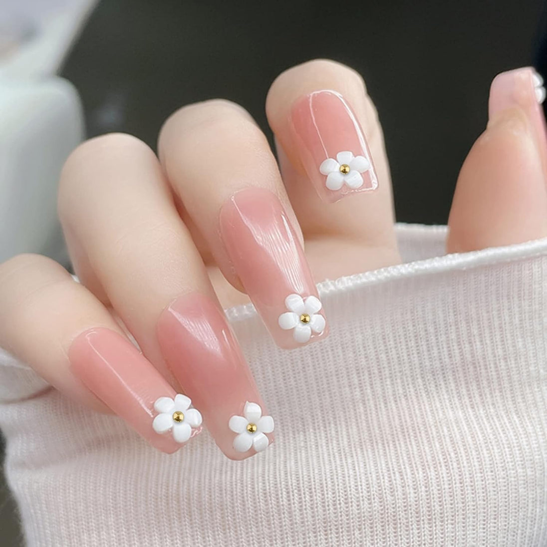 250Pcs 12 Styles 3D Acrylic White Flowers for Nails, 3D White Flower Nail Art Charms Nail Charms Flat Nails Accessories for DIY Nail Art Designs Jewelry Making with Golden Small Balls